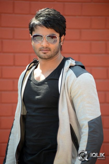 Sudheer-Babu-Aadu-Magadura-Bujji-Press-Meet